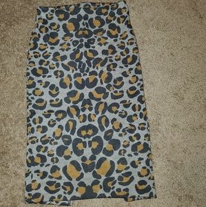 H&M Leopard Print Knee Length Pencil Skirt XS